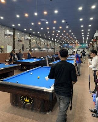 Nhà cho thuê mặt tiền đường âu cơ 8x38,5m suốt có 1 lửng vị trí đẹp