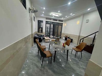 Nhà vị trí Vip ngay cổng khu dân cư Khang Điền - Dương Đình Hội