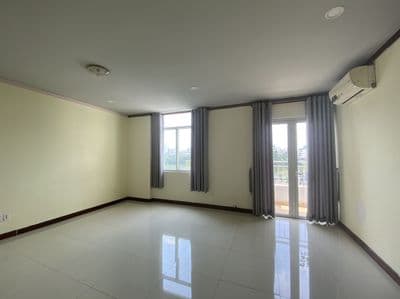 Cho thuê căn hộ Quốc Cường 1 DT 130m2, 3 PN , 2WC