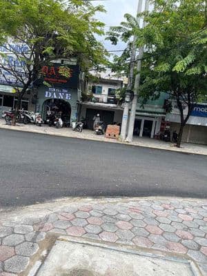 cho thuê mặt tiền đường Lý Bôn. p4