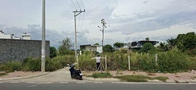 Cho thuê đất mặt tiền đường d30 - kinh doanh và làm kho xưởng tốt