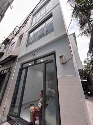 cho thuê nhà 7tr mới xây gần chợ hạnh thông tây 4tầng