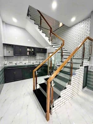 Nhà 1 Trệt 1 Lầu 2WC 4x9m Hẻm Đường Bùi Văn Ba Quận 7