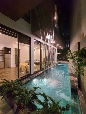 Căn hộ 120 m2, 2 Phòng ngủ, 2 WC, 1 Hồ bơi