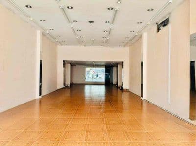 Cho thuê nhà 2.5 tầng mặt tiền HÙNG VƯƠNG , ngang 5m2 , sầm uất