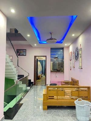 Cho thue nhà 3 tầng 4 ngủ vừa ở, kd full nội thất tại mê linh đà nẵng