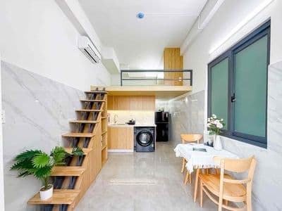 Trống lại phòng duplex ban công full nội thất ưu đãi cho