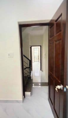Hẻm 5m Đường Nguyễn Tiểu La Q 10, ngang 3x8m 4 tầng