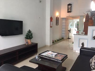 Nhà đẹp, thoáng mát, gần biển, đầy đủ nội thất