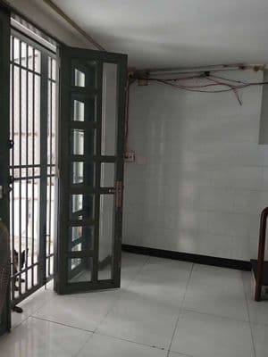 Nhà mặt tiền kinh doanh 1lầu 2phòng, gần Lê Thị Hà, Tân Xuân