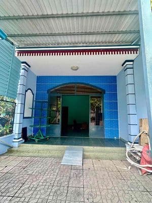 Nhà phú lợi gần đh tdm chỉ 6tr/th
