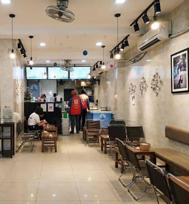 Mặt bằng kinh doanh 50m2 sầm uất tới đêm muộn khu Đống Đa