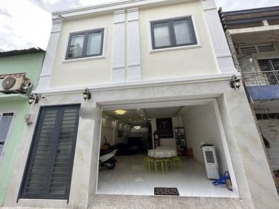 Cho thuê nhà mới Kinh Dương Vương, 15 triệu