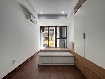 Cho thuê căn hộ studio full nội thất ban công đẹp tại 66 ngõ giếng