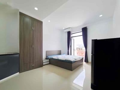 Trống sẵn căn hộ 35m2 ban công mới ngay Hoàng Hoa Thám gần chợ Cây Qéo
