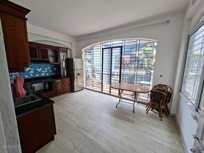 Cho thuê nhà Đào Tấn 40m² x 5 tầng , ngõ rộng, ô tô gửi gần - 15 triệu
