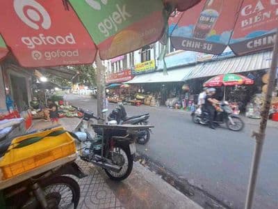 cho thuê mặt bằng kinh doanh ngay khu chợ đông đúc chỉ 15tr/tháng GV