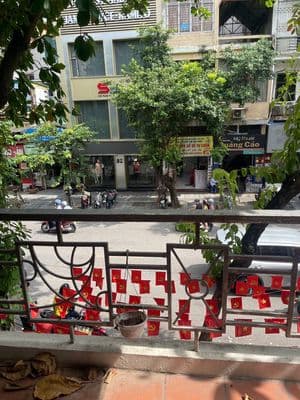 Cho thuê nhà mặt phố lê văn hưu– 75m², 3 tầng – 18tr/tháng
