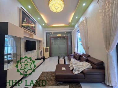 Cho thuê nhà 1 trệt 2 lầu, full nội thất khu D2D p. Thống Nhất cũ
