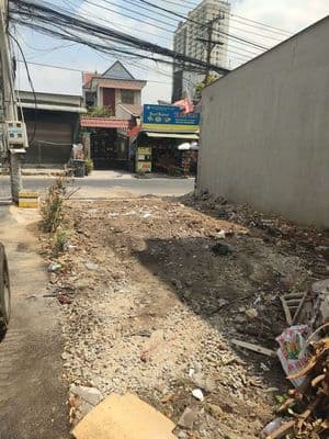 cần cho thuê đất trống mặt tiền lồ ô