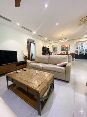 Cho thuê biệt thự valora liên phường full nt cao cấp (q9)
