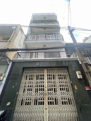 Cho thuê nhà Mới, đúc 1 trệt 3 Lầu, - CMT8 P15 Quận 10