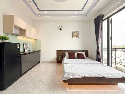 Ban công ngay đại học văn lang, công nghiệp full nt mới 100%