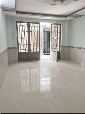 Nhà 1 trệt 1 lầu..4m×15m gồm 3 ngủ 2wc xe hơi 12