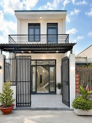 Bán nhà trệt lầu sổ riêng giá Rẻ gần vòng xoay An Phú - Thuận An