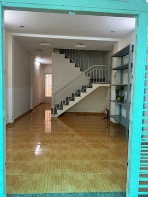 Nguyên căn hxh 4x16m trệt 1 lầu 2pn
