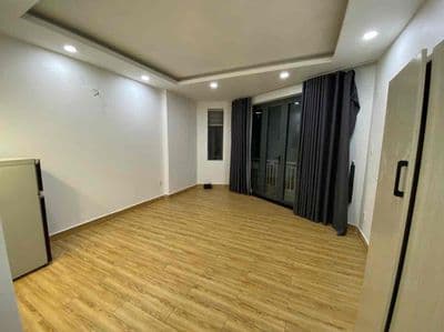 Mặt bằng lầu 1 - hơn 40m2 ở khu đường Hoa Phan xích long