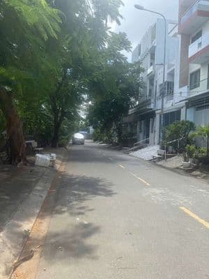 cho thuê nhà 3 lầu khu dân cư gia hòa xã phong phú ql50