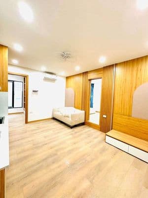 Tập thể giải phóng - 3 ngủ riêng biệt, 2wc, lô góc, full nội thất