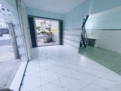 Cho thuê nhà ở đẹp 6,7 triệu, 30m2 ở 209/1 Hoàng Hoa Thám
