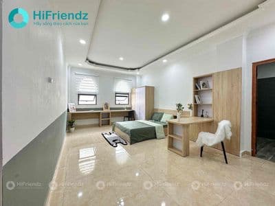 Cho thuê chdv cửa sổ thoáng ngay ngã tư thủ đức, lê văn việt đh spkt