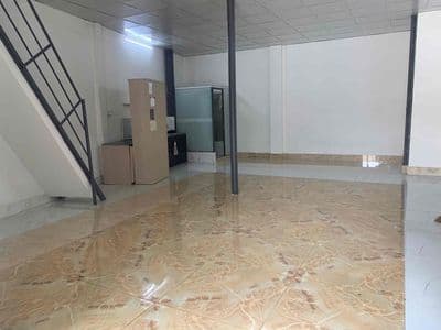Ngay gần hoàng diệu 2 - đường số 7 linh trung nhà 6x10m 2pn 2wc ở +kho