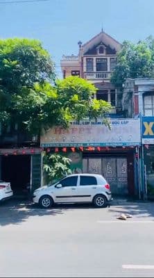 Cho thuê nhà 4 tầng mặt đường quốc lộ 2 – kim anh, sóc sơn
