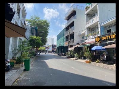 Nhà Thuê 6.5x20m.3 Lầu.MT Khu Lương Trúc Đàm.Gía:38tr