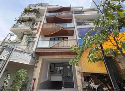 Cho thuê tòa nhà văn phòng – hầm + 4 tầng nổi ~500m² sàn trống suốt