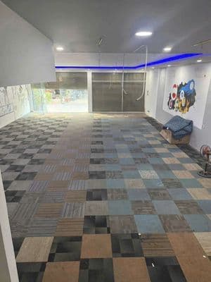 Cho thuê mbkd 10x20( trống suốt có gác ) vị trí mtkd kế aeon tân phú