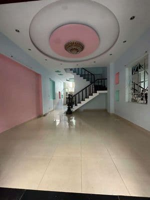 Cho thuê nnc, hẻm oto, 4pn,3wc
