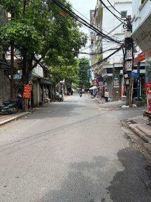 Cho thuê nhà mặt phố, kinh doanh tốt giá chỉ 13tr/th.