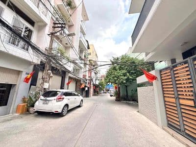 Chỉ 14 Tỷ 150 - Hẻm Xe Hơi Tránh - NGUYỄN VĂN ĐẬU - 5 Tầng BTCT - 74m