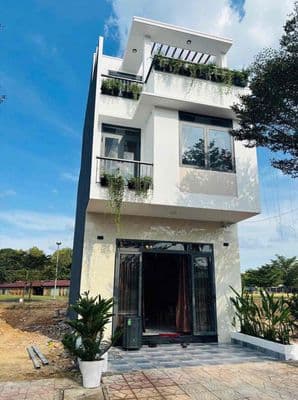 Nhà Tân Hiệp mới mặt tiền đường 13m