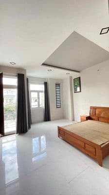 Nhà 3 Tầng Đoàn Khuê Nam Việt Á, 4 Phòng Ngủ