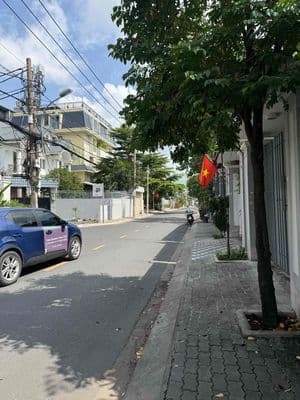 Cho thuê văn phòng mặt tiền đường 17