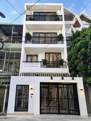 HOT NHẤT KHU VỰC- 37D Nguyễn Minh Hoàng, TB- DT 6x18m - 5 Tầng