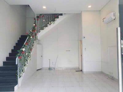 Chính chủ cần bán Shophouse chung cư Luxgarden Q7