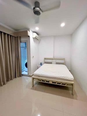 Bán căn hộ Sunrise CityView Q7 Lh