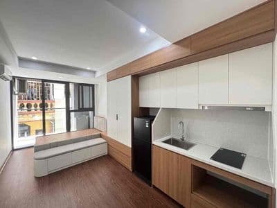 Khai trương căn hộ ban công Nguyễn Thị Minh Khai gần Cầu Ba Son